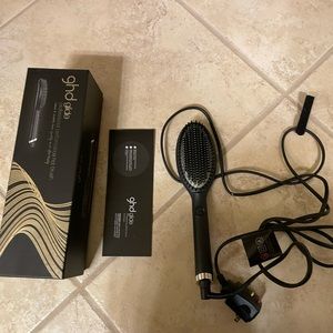 GHD GLIDE SMOOTHING HOT BRUSH